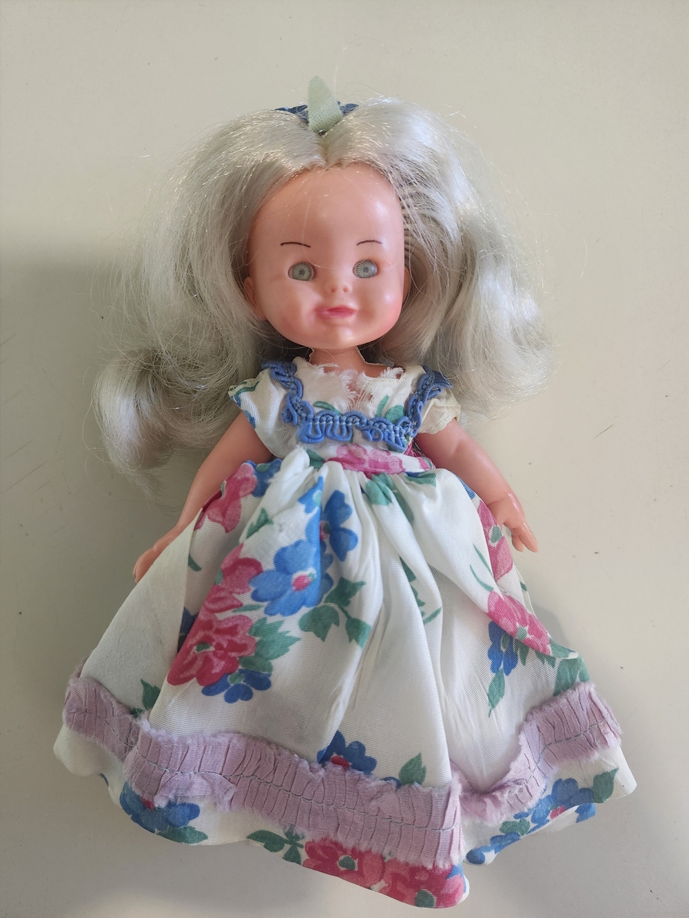 Vintage-Furga Doll in White Floral Dress - Blonde/Gray Hair